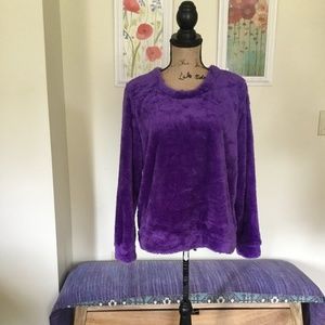 HUE Fuzzy Pullover (L)